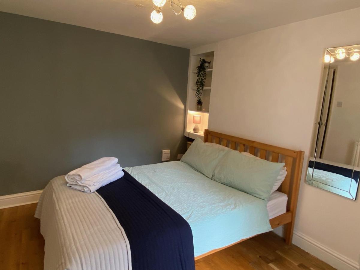 Spacious 2-Bed Flat With Garden, 3 Minutes Walk From Oval Tube Station London Eksteriør billede